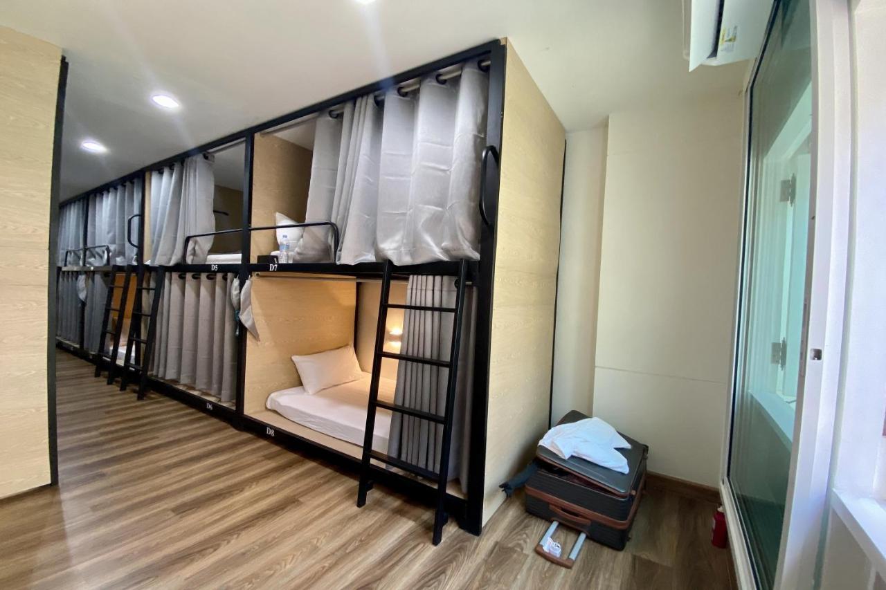 בנגקוק Forgotten Hostel Silom מראה חיצוני תמונה
